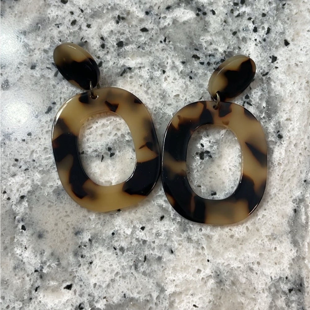 Women’s Tortoise Earrings